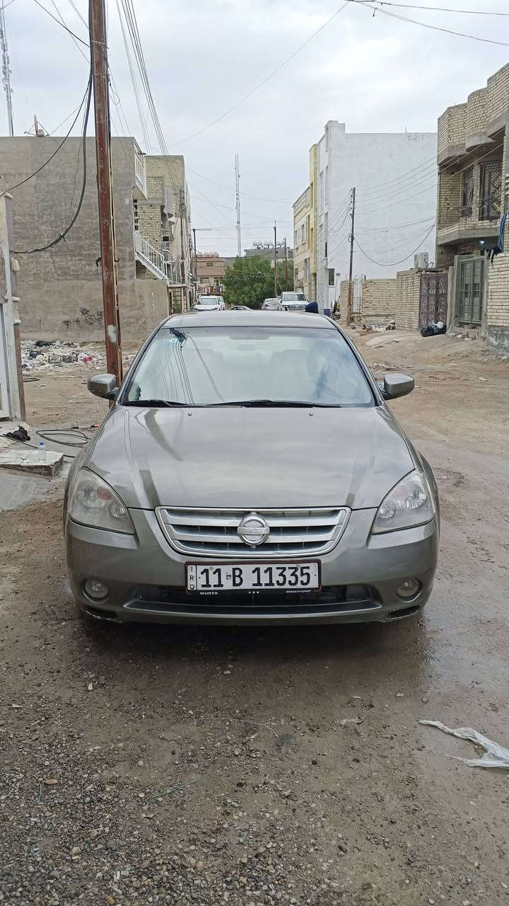 نيسان التيما خليجي كير اي تي 2005 رقم بغداد دولي بسمي سنوية وهزة جديدة
 كير محرك مكفولات تبريد قطعتين ثلج 
صدر جديد تخم تاير جديد شاشه تاب وشاشتين خلفيات منضومة بانزين جديدة السيارة جديده جاهزة بوجهك للشارع 
مصبوغة شرط جماليه والسونار موجود بل منشور 
للستفسار الاتصال ‏‪***********‬‏ العنوان بغداد الغزالية 
السعر 58 وبيه مجال للشراي
