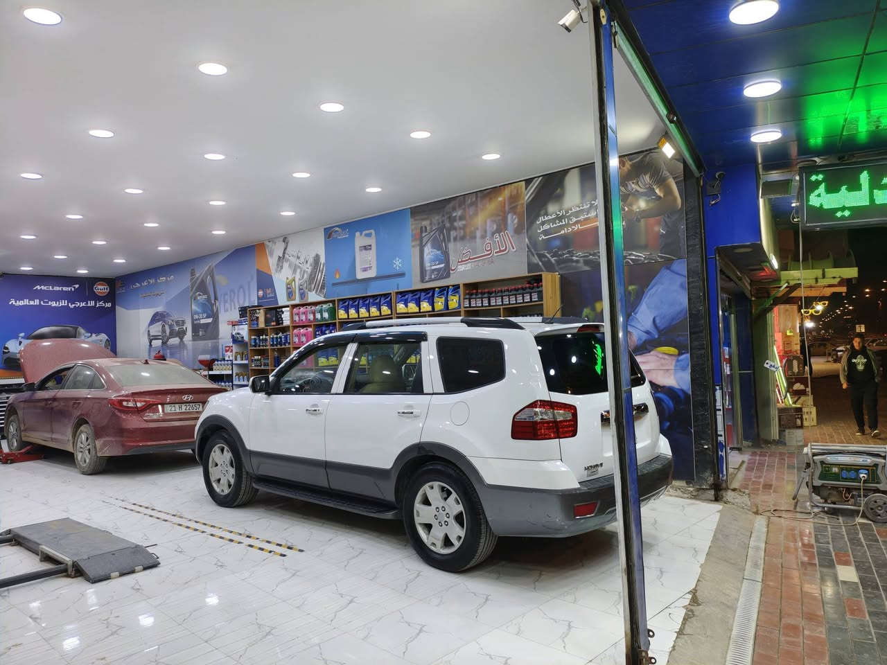 كيا موهافي للبيع فقط 

موديل 2012 خليجي فول 1/1 أعلى فئة..... Vib

رقم بغداد الدولي باسمي تحويل مباشر مكفوله من الصبغ عدا ربع الجنطه صبغ بدون معجون 

بصمه تشغيل..... بصمه ابواب 

فور ويل 4/4

كشنات جلد كهربائيه 

تدفئه تبريد 4 كشنات 

خزن ميموري 

زراك لايت + منظومه لايت زنون 

ارضيه جلد 

7 راكب 

3 قطع تبريد ثلج 

جنطه شفط 

مري شفط..قلاب 

ثلاجه 

كامرا  خلفيه + حساس 

تخم تاير جديد 

حداديه جديده 

مكينه وگير مكفولات 

اناره ذاتيه 4 ابواب 

فتحه سقف كهربائيه 

مانع انزلاق 

مثبت سرعه 

سياره جديده مال جناي 

  

السعر  148

***********

***********
