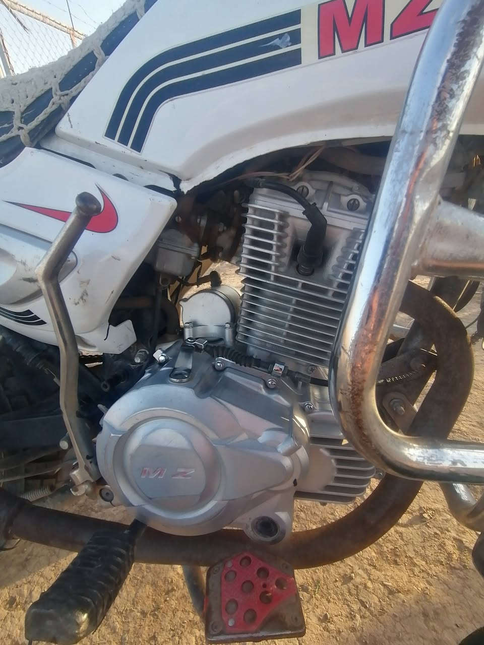 للبيع ام زت موديل 19 محرك 200 الموطور كفاله عامه أوراق كامله السعر 650 وبي مجال ل ***********
