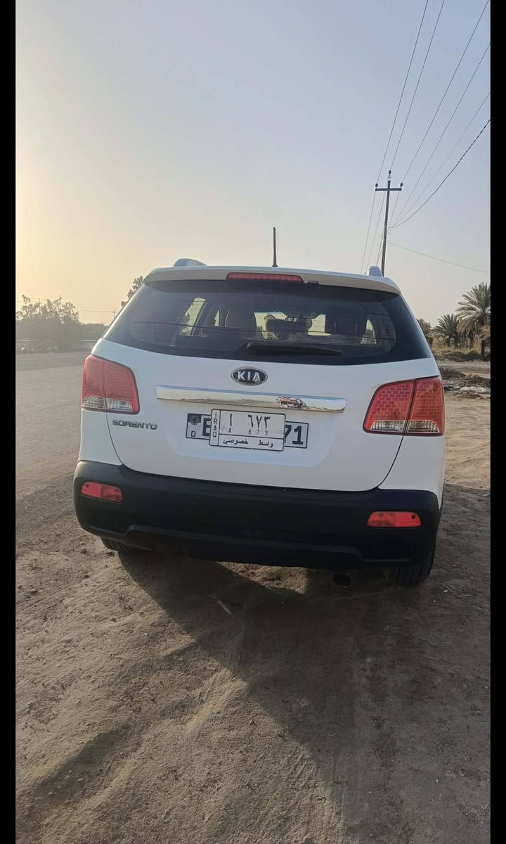 السلام عليكم سورنتو خليجي مديل ٢٠١١ كفاله عامه بس بيه شويه بارد اقل الشبر بل جاملغ الخلفي
رقم مميز السياره علوضع الشركه سعرها ١٥٥ وبيها مجال مكانه دوانيه تواصل على هذا الرقم ***********
