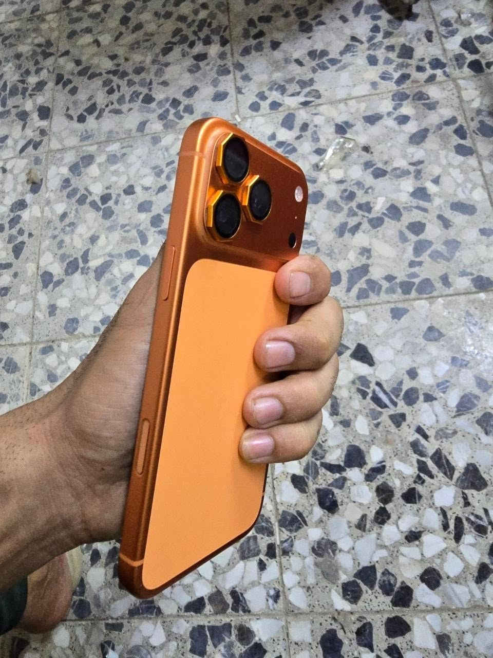 iPhone 17 Pro Max
‏جهاز للبيع دبل سيم كارت عنوان النجف
‏السعر 1950
***********
￼ بطارية 99
