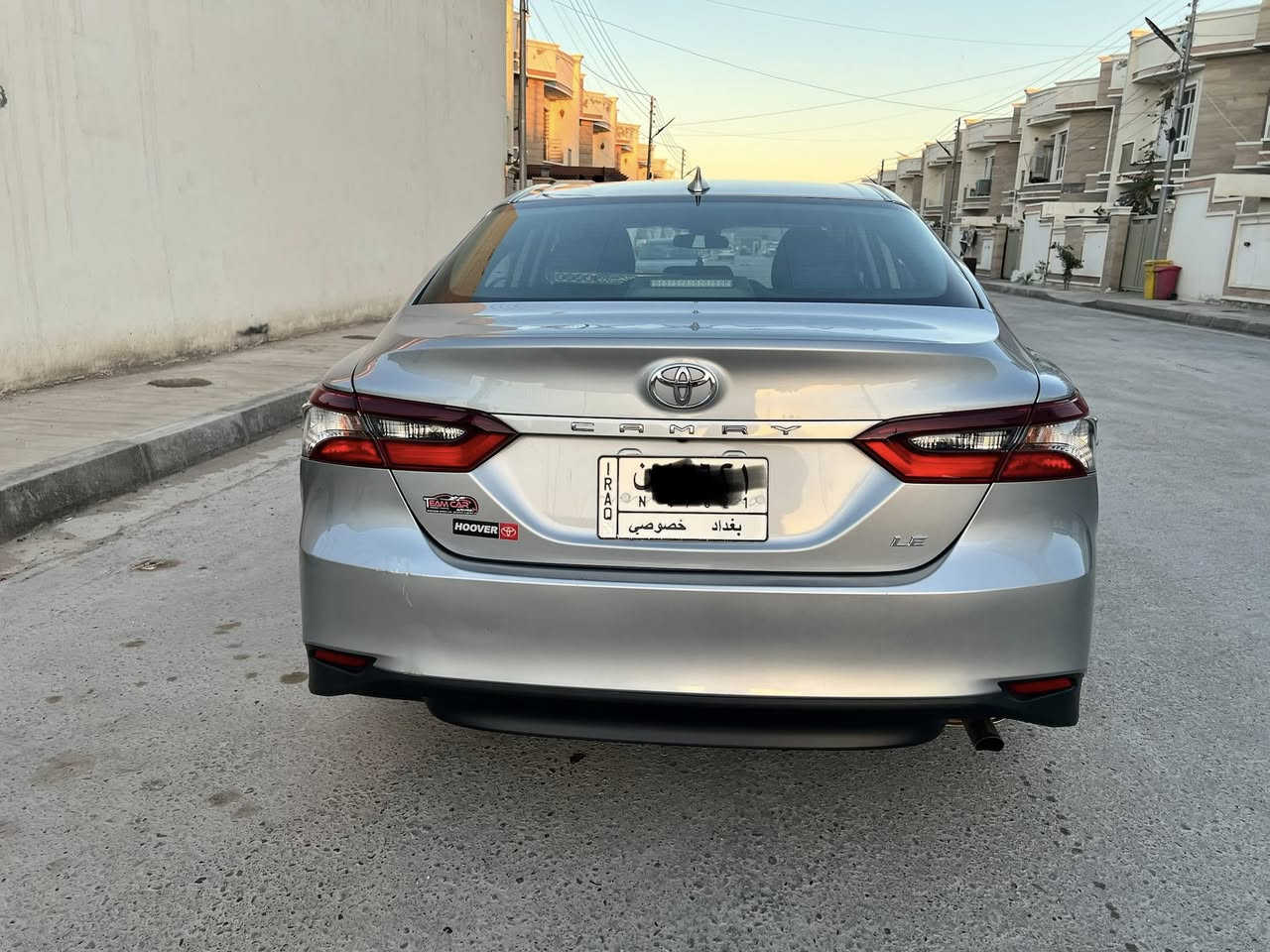 السلام عليكم للبيع فقط بدون مراوس كامري 2023 وارد أمريكي صبغ بند فقط مكانين بارد ماشيه 68 كفاله عامه من كير ومحرك صدر كلها على وضع الشركه رقم بغداد معوقين باسمنا صور الحادث موجوده بالمنشور 
السعر 172 وبيها مجال 
 ***********
