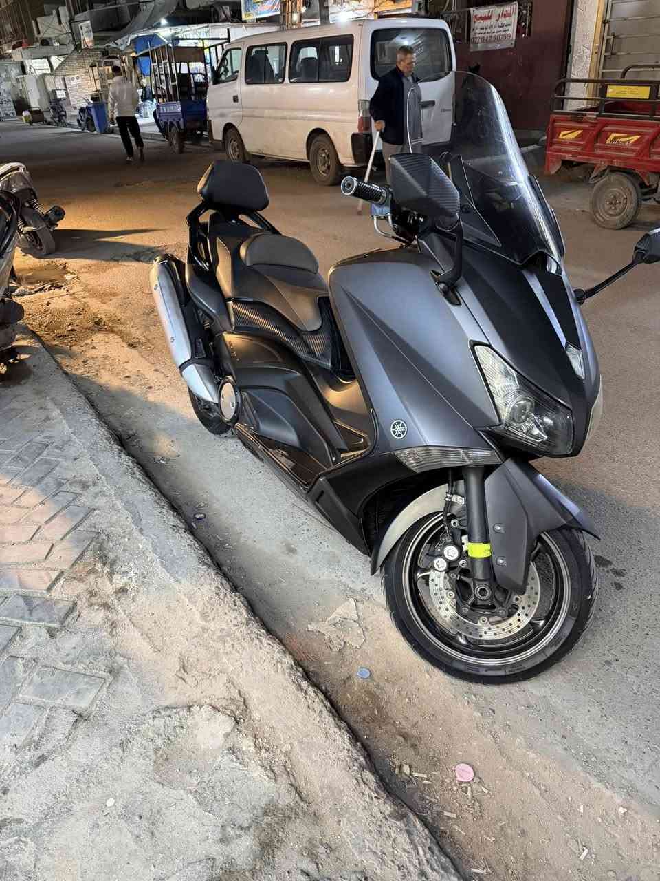 سلام عليكم دراجه للبيع تي ماكس موديل ٢٠١٥ فئه اريون ماكس كفاله عامه جديده  مرقم تحويل ثاني يوم ماشيه ٣٠ ألف تليفون ***********
