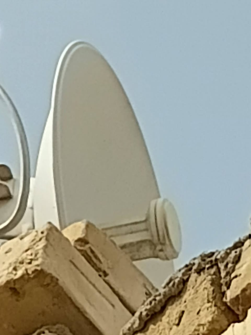 السلام عليكم 
موجود عندي نانو صحن انترنيت نضيف استخدام قليل  للبيع سعره مناسب


**إذا كنت صاحب هذا الإعلان وتريد حذفه لأي سبب، رجاءا أرسل رسالة إلى الدعم الفني**