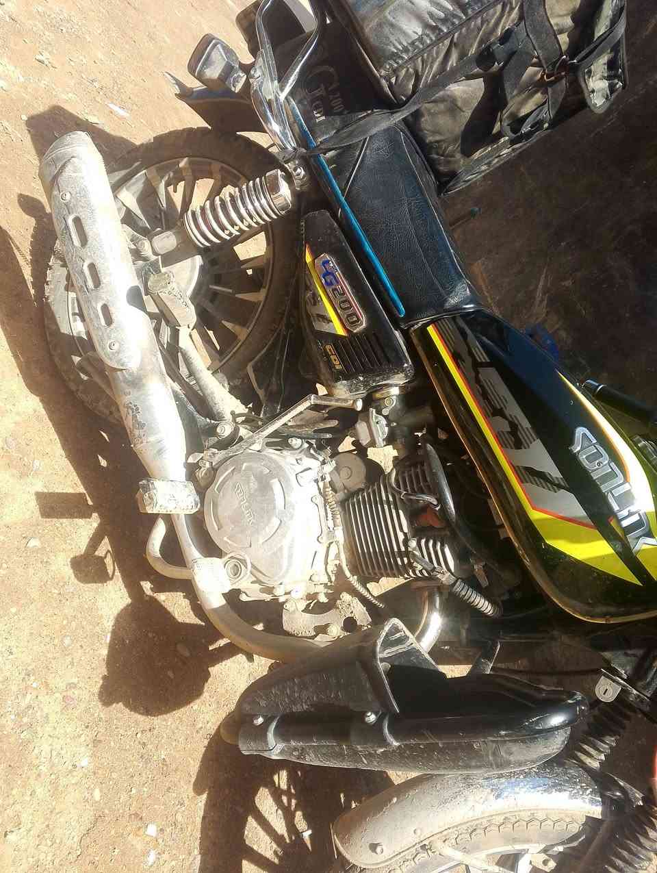 سلام عليكم دراجه سونك موديل 25اخت جديده بدل دهن واطلع لشغل ب 850وبيها مجال***********
