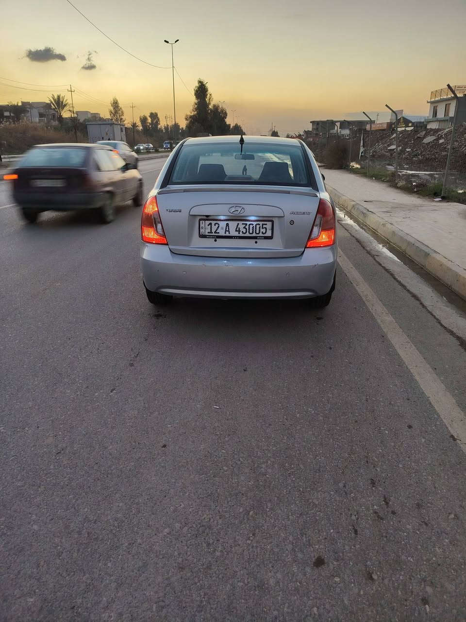 سياره للبيع اكسنت دبدوب موديل 2008 رقم نينوى مسطره دولي كاربون بنزين محرك 16 كير توماتيك سياره جاهزه شرط التحويل طخم خلفي امامي جديد السعر 98 وبيها مجال الاتصال والاستفسار على هذا الرقم *********** رقم***********
