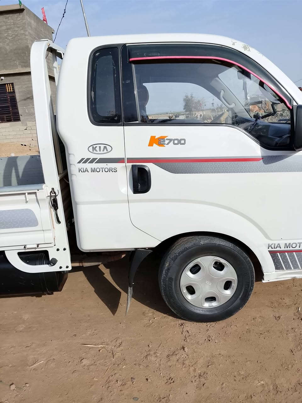 كيا 16كير محرك أكسل صدر حداديه جديدة صبغات بسيطه رقم بابل باسمي السعر 105بيها مجال بسيط بلواقع احلى من صورة ***********رقمي ثاني اثير ***********
