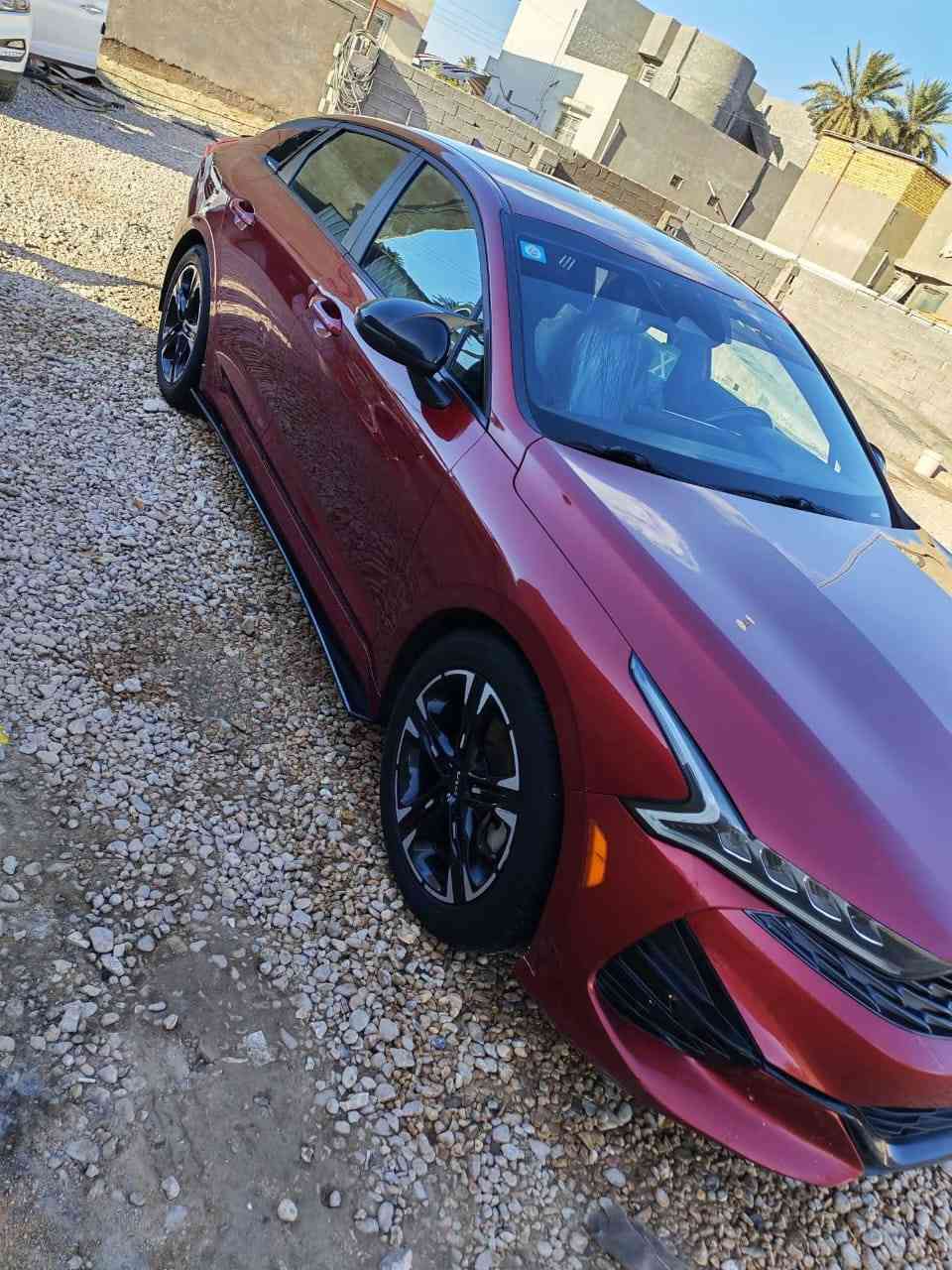 سلام عليكم
كي فايف 22جيتي لاين فول وارد امريكي حدثه من مريكه جملق خلفي صبغ ولباب ملون كلير وبل عراق بارد بقبق جنطه وربع الباب سايق صبغه طخه ومصلحه مثل مامشر عليه رقم بغداد بسمي هزه وسنويه ورقم كله جديد مدور ثاني  مكينه1600تيربو كير8 جاهز تبريد تدفه موصفات
كشنات جلد ومخمل 
اربعه نظمه قياده 
بصمه 
كمره خلفيه 
راداد بل مري 
توقف ذاتي 
هند بريد كهرباي 
وبعد موصفات جيتي لاين معروف السعر 165بيه مجال قليل مكان بابل رقم ***********
