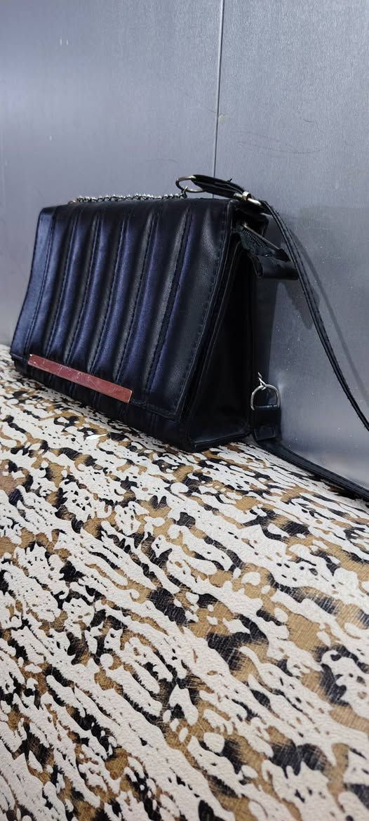 جنط واحذيه ب٥وب١٠


**إذا كنت صاحب هذا الإعلان وتريد حذفه لأي سبب، رجاءا أرسل رسالة إلى الدعم الفني**