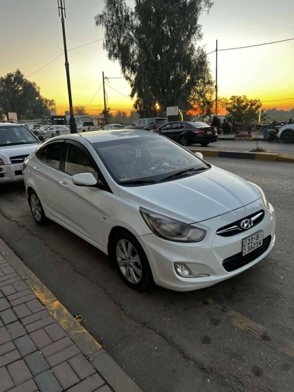 للبيع اكسنت 2013
سيارة بدون صبغ بدون ضرر 
فقط شوية بارد بالجاملغ الامامي
محرك ١٦٠٠٠ ما مفتوح شرط
كير شرط 
رقم اربيل 
هزة وسنوية ما نافذة 
نظيفة حيل
لمعرفة السعر 
***********
***********
