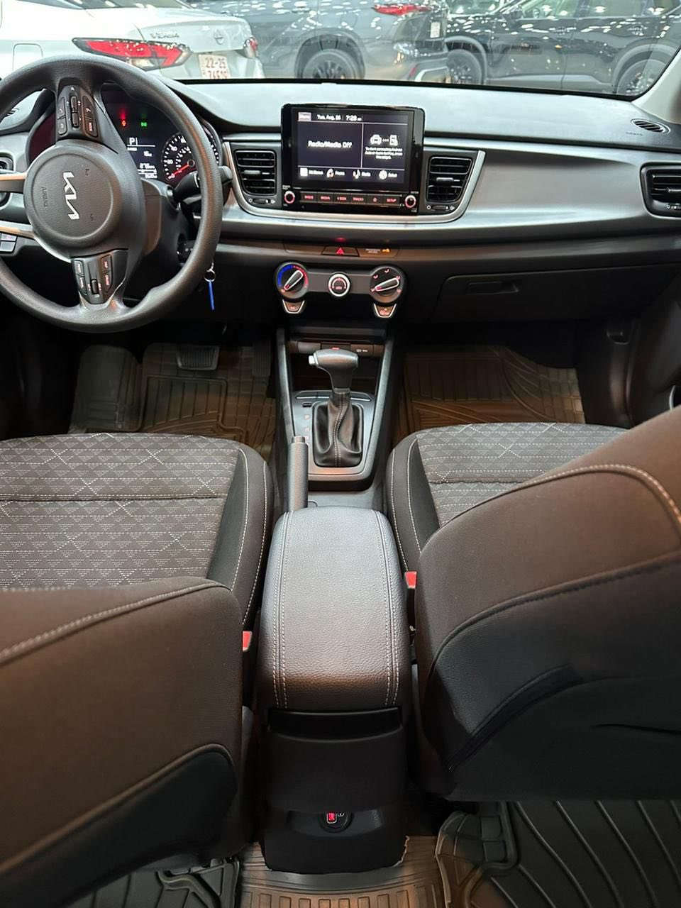 ✅السلام عليكم
✅كيا ريو 2023

✅وارد أمريكي

 ✅المحرك :1600 دوش 

✅اللون :اسود

✅ماشية :  3 الف 

✅مواصفات معروفة 

✅شاشة كبيره 

✅داخل اسود 

✅تحكم سرعة 

✅نظام كاربلي

✅تحكم مسجل 

✅مانع انزلاق 

✅كامره 360

✅تحكمات ستيرين جهتين 

✅ثلاث انظمه قياده 

✅قفل سرعة 

✅بدون صبغ حته دعاميات مابيهم صبغ 

✅مكان سيارة دهوك 

✅للاستفسار اتصل على ارقام تاليه 

***********✅

***********✅
