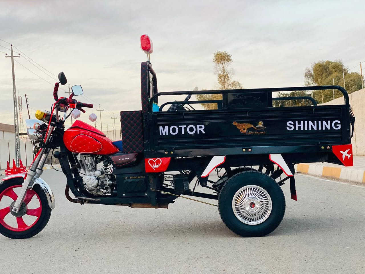 سلام وعليكم شباب عندي هاي الستوته للبيع شاخوان فحل عالي  قلاب موديل 2020 بلادي محرك  بلادي اوراقهـ كامله   ستوته مناقصهـ ايشي رگبه محرك شاصي شرط ستوته انطيهـ كلهـ ع بلاد كهربائيات كلهـ شغاله تخم تايرات جوبلس الستوته انطيهـ كفاله عامه. السعر مليون 275 بيها مجال. 
***********. شراي اتصل
