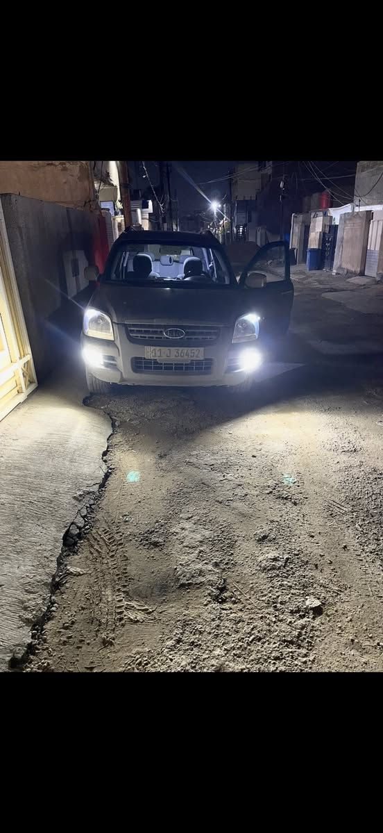 *********** بسم الله الرحمن الرحيم
سبورتج 2008
محرك 2000 دوش
سياره ما ماشيه هواي 160
قطعتين صبغ اثر جراد 
منضومه زنون جديد
باتري جديد
تخم تاير جديد
سنويه ورقم جديد
كمبريسر جديد 
تبريد ثلج
عنبار جديد 
باور ستيرن جديد
درامي شفتات جديد 
سياره نضيفه ومال بيت
السعر 105بيه مجال بسيط
سياره باسمي تحويل ثاني يوم
