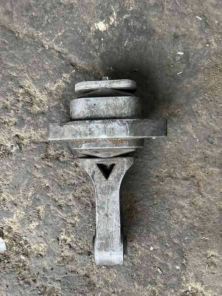 دبل ولوي وقاعده افيو
فلنجات خلفيه افيو
اسطاب اكسل خلفي افيو
فج امامي افيو
مضوب فريم ممه افيو
للاستفسار 
واتساب ***********
واتساب ***********
يوجد توصيل لجميع محافظات العراق
