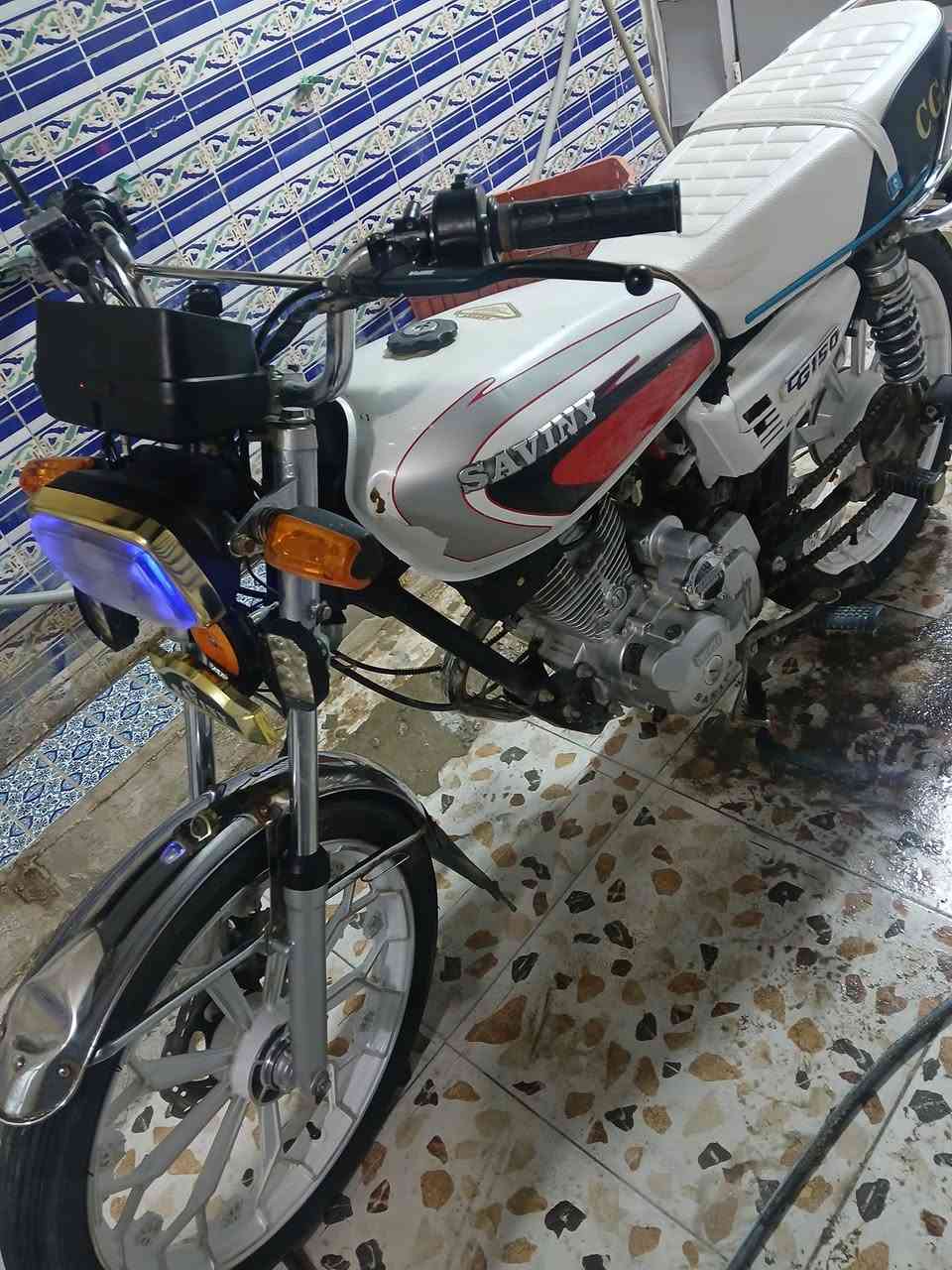 دراجه للبيع موديل 21 منفس موجود السعر 375/// ***********
