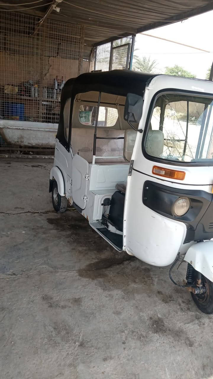 سلام عليكم تكتك البيع موديل 2022 رقم ***********..... ***********
