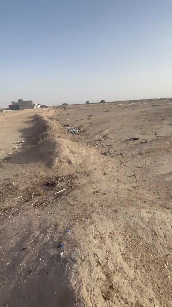 هاي التفاصيل
مرتسم زراعي مجهز 
كفالة عشائرياً مدى الحياة 
دونمين ونصف 
الواجه ٣٥••١٧٥
كافة الخدمات الماء والكهرباء 
شارع ١٠ متر موصل الى المزرعه خاص 
ارض زراعيه وليس نفطية 
لايوجد تحتها بوري نفط
الرقم الاستفسار الاتصال ***********
الواتساب ***********
