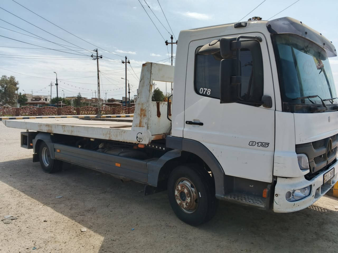 سلام عليكم  سيارة اتيكو موديل 2001 السياره محدثة بجم  تبريد شغال  والبدي 3 جكات وسعر 210 وبيه مجال قليل *********** ؟؟***********
