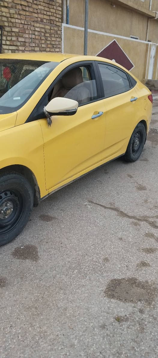 اكسنت خليجي /2015/1600رقم انكليزي بغداد باسمي شوف واشتري السعر 90ورقة وبيه مجال للشراي. 
***********/الاتصال.
