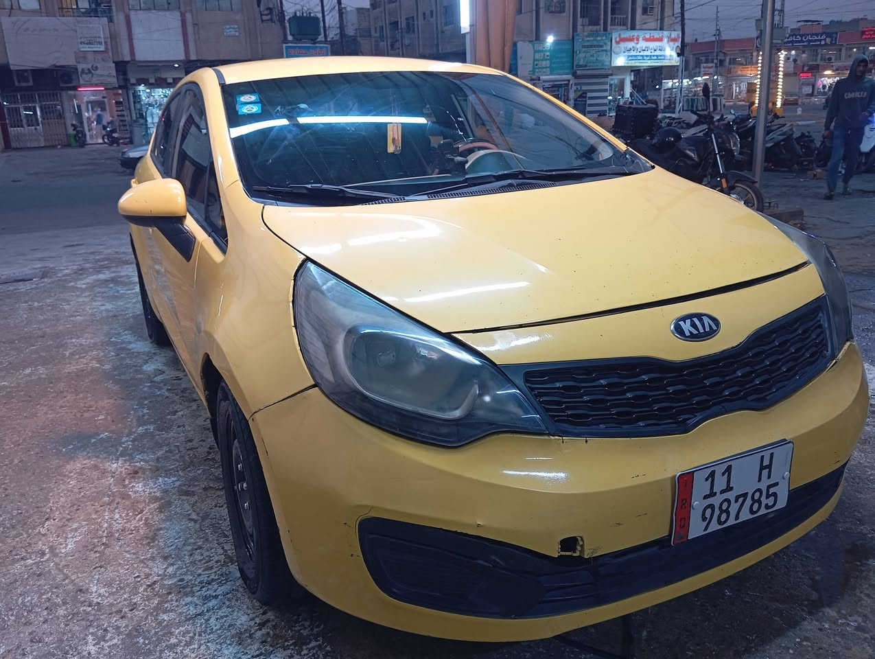 كيا ريو 2015 خليجيه السياره ولا قطعه مبدله بيهه بارد بلجنطه
السعر 70
مكينه فنختهه قويه 
صدرهه تعبان اماي خلفي
تخم تاير جديد
باتري جديد 
1600دوش 
السياره بسمي رقم بغداد نكليزي 
عنوان الشعب *********** ***********
