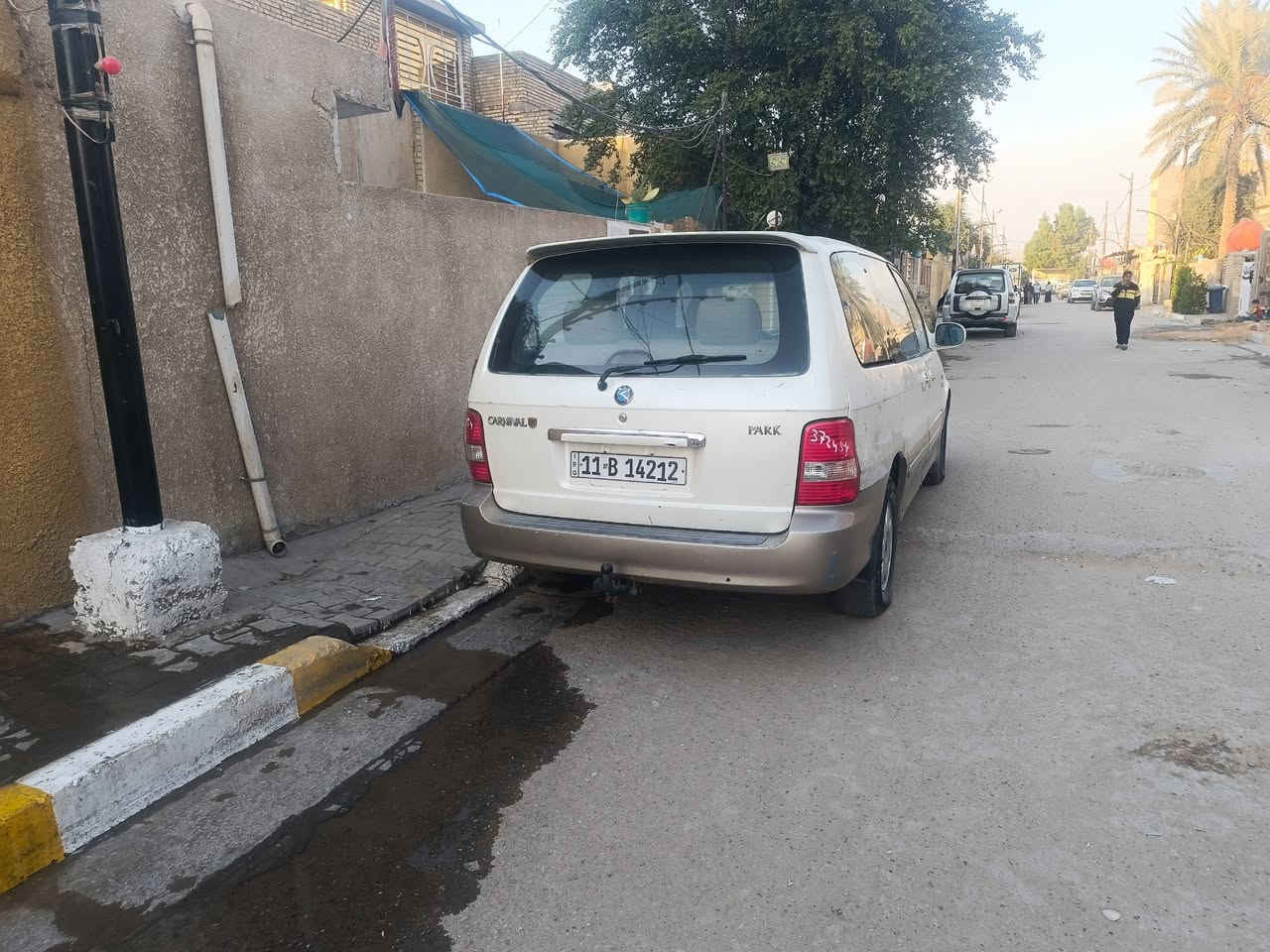 السلام عليكم كيا سيدونا موديل 2004 گاز بم ونوزل گير اوتوماتيك تبريد شغال غرفتها حلوة مكانها بغداد سعرها 55 وبيها مجال رقمي ***********
