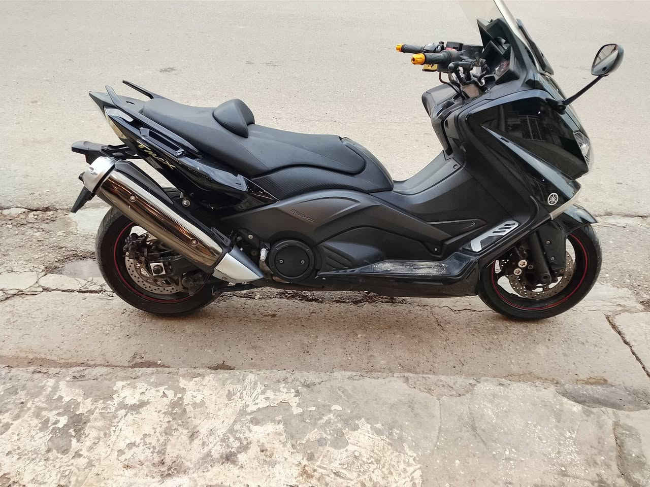 سلام عليكم TMX2014                                   مكاني بغداد حي اور ***********
