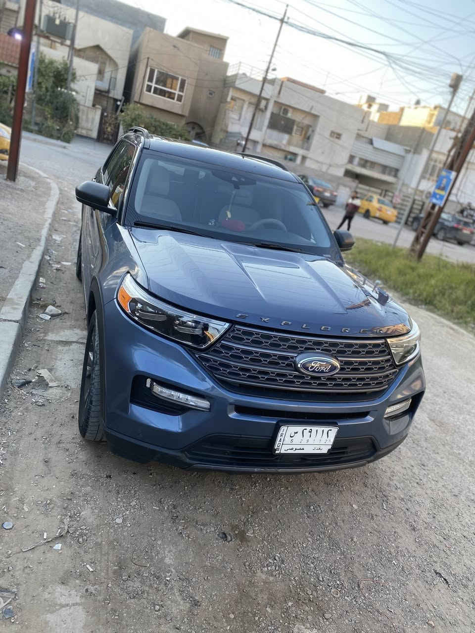 𝐅𝐎𝐑𝐃 𝐄𝐗𝐏𝐋𝐎𝐑𝐄𝐑-𝐗𝐋𝐓 2021
فورد اكسبلور موديل : 2021

اللوان : ازرق 
صبغ دعامية امامية وربع من الجاملغ صور الحادث بل منشور 

عدد المقاعد : 7 راكب

حجم المحرك : 2.3L ( 4,سلندر )

الـمـواصفات :

كيــــج الكــــترونــــي
بصمة ابواب
بصمة تشغيل
شاشة دشبول 
كــــاميــــرا 
كير ماوس 
هاند بريك بصمة
اوتو هولد : 𝐀𝐔𝐓𝐎 𝐇𝐎𝐋𝐃
اوتو ستارات : 𝐀𝐔𝐓𝐎 𝐒𝐓𝐀𝐑𝐃
اوتو ستوب : 𝐀𝐔𝐓𝐎 𝐒𝐓𝐎𝐏
رادار امامي (تحديد مسار)
رادار جانبي  (نقاط عمياء)
رادار خلفي (التحذير من الاصطدام)
حساسات امامي 
حساسات جانبي
حساسات خلف
نظام : 𝐓𝐎𝐖/𝐇𝐀𝐔𝐋
نظام : 𝐒𝐏𝐎𝐑𝐓
نظام : 𝐄𝐂𝐎
نظام : 𝐍𝐎𝐑𝐌𝐀𝐋
نظام : 𝐒𝐋𝐈𝐏𝐏𝐄𝐑𝐘
نظام : 𝐓𝐑𝐀𝐈𝐋 
نظام  : 𝐃𝐄𝐄𝐏 𝐒𝐍𝐎𝐖/𝐒𝐀𝐍𝐃
تبريد لمس
تبريد مركزي
تحكمات استيرن
استيرن هيتر
كشنات : 𝐕𝐢𝐩
كشنات كهربائي 
كشنات هيتر 
صندوق شفط كهربائي 
لايتات 𝐋𝐄𝐃 ليد عدسة زينون
بلوجكترات 𝐋𝐄𝐃 ليد 
بكلايتات 𝐋𝐄𝐃 ليد 
تفاصيل اكثر الاتصال على الرقم 
السعر 220 وبيها مجال 
0786 836 9888
عنوان📍بغداد
