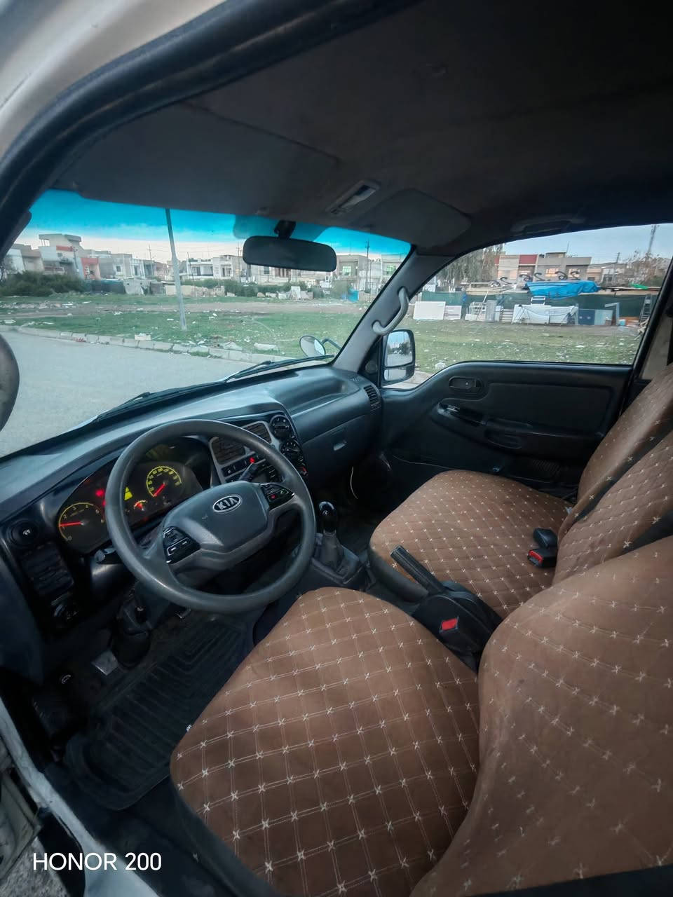 كيا ٤٠٠٠ عادي ٢٠١٣
گێر و مەکینە و شانسی بەشەرت سەنەوی و ژینگە و رەقەم نوێیە رەقەم هەولێرە 
نرخ ١١٥ $
***********
