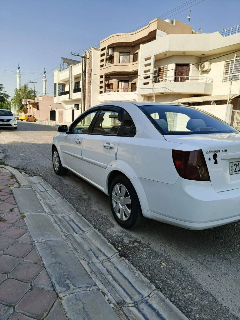 فقط بيع    . اوبترا 2012كلين بدون صبغ بدون تبديل مكفول.  كيرا تماتيك. محرك شرط تاير جديد تبريد كوبون بنزين. سنه ويه جديد.  شرط تحويل وكاله.   سعر 85  خابر  *********** مكلف بنشر. كركوك, العراق

