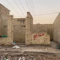 للبيع هيكل بنا درجه اوله رفت علي عن شارع كهرباء ماء مجاري بل باب العنو...