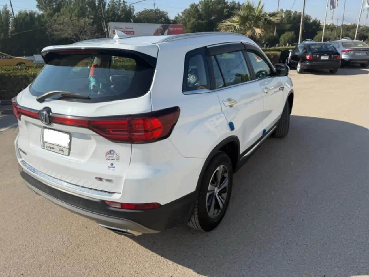 السيارة: شانجان  CS75

الموديل: 2019

اللون: أبيض

رقم بغداد بسمي 

السعر135

المواصفات الداخلية:

بصمة تشغيل 

تبريد 2 قطعة  تبريدها ثلج ❄️

شاشة أندرويد كبيرة لمس

شاشة تفاعلية

بلوتوث

مثبت سرعة

تحكم ستيرن 

اتو هولد 

سايد بريك دكمة 

ثلاجة مشروبات 

مرايا كهربائية

جام كهرباء 

عدد 8 قطعة إيرباك (وسائد هوائية)

5 مكبرات صوت

نظام إنذار

نظام ملاحه (GPS)

المواصفات الخارجية:

أضواء LED

أضواء زينون

حساسات ضغط الإطارات

حساسات اصطفاف

كاميرا خلفية

كاميرا جانبية 

جناح خلفي

ويل كب عدد 4 

اشاير بالمري 

مري شفط 

اريل قرش (نفكيشن) 

المواصفات الميكانيكية:

محرك 1,800 CC  تيربو

4 سلندر
.


**إذا كنت صاحب هذا الإعلان وتريد حذفه لأي سبب، رجاءا أرسل رسالة إلى الدعم الفني**
