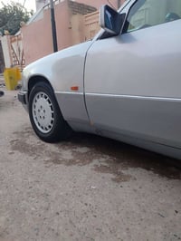 مرسيدس ٢٣٠ • موديل ١٩٩٢ • مجهزة سفر