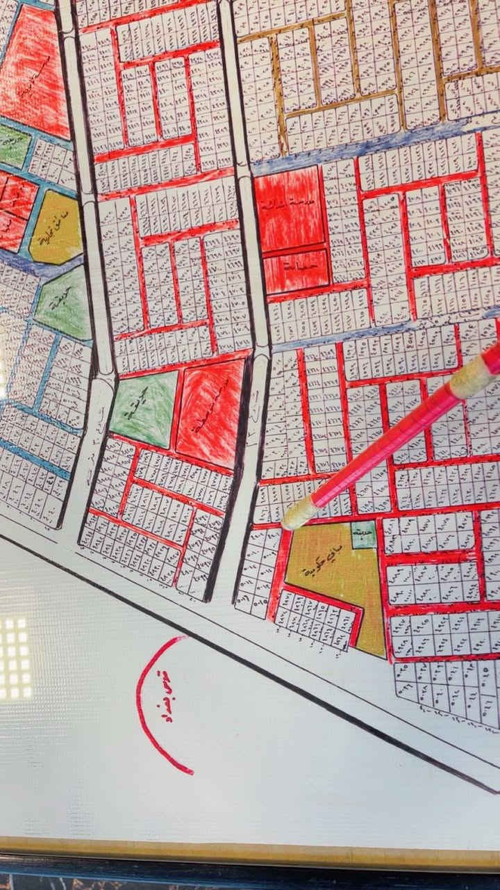 [438] #قطعة_ارض_ركن
🌏🌏🌏🌏🌏🌏🌏🌏🌏🌏

مساحة الأرض #٨٤متر_ركن_واجهة١٠متر كويرش حي سلام 

#قريب_سريع_وشارع٣٠ موقع ممتاز جدا جدا للأستفسار اكثر الاتصال عبر الارقام المتوفرة او مراسلة عبر الواتس اب 

#مكتب_الأمير_للعقار

#المطور_ابوأمير_***********_***********
