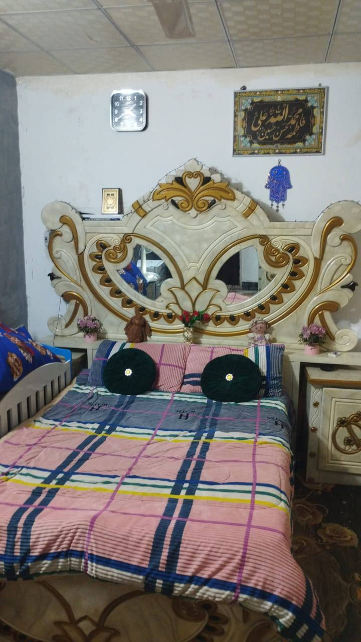 غرفه للبيع السعر خاص على هاذه الرقم   ***********
