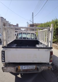 بيكب نيسان 2002 تك قمارة ٥ حلقات كير محرك اكسل مكفولات حدادية جيدة مصب...