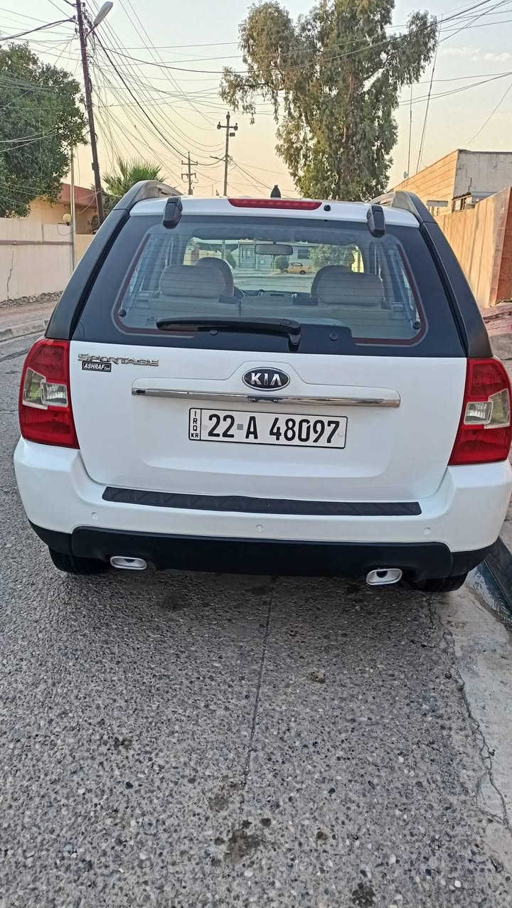 سبورتج 2010 خليجي رقم اربيل بأسمي وكاله وتحويل بيها صبغ بخ بوند وجاملغ بدون دواخل السعر 115 بيها مجال
***********
