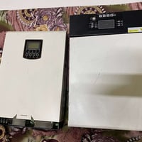 قطعتين انفيرتر واحد 6كيلو والثاني 5 كيلو اشتريت غراض وطلعن وياهن ابيعه...