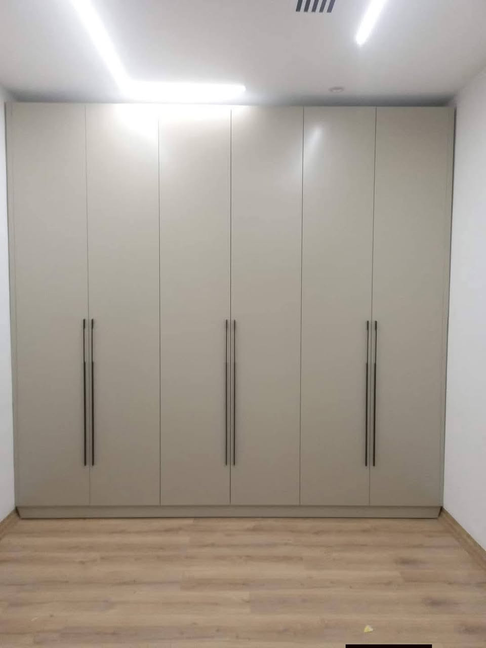 لوي نجار رفم تلفون ***********
