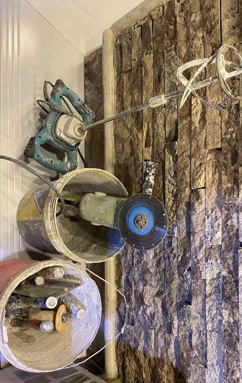 سلام عليك غراض مستعمله للبيع نضيفه  مكاني الشعب  رقم الهاتف ***********
