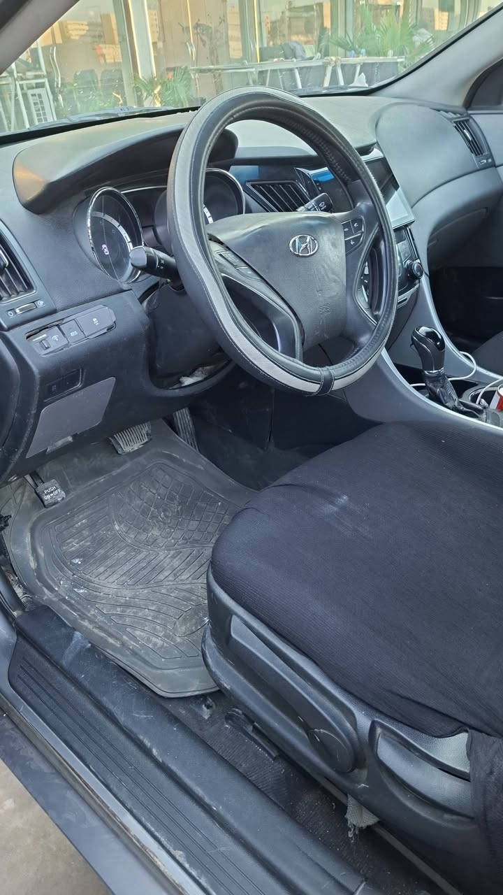 سلام عليكم  للبيع فقط او مراوس حسب لقناعه  سوناتا موديل ١١ وارد امريكي بيه ٣ قطع صبغ 
رقم انبار مشروع وطني 
للاستفسار 
***********
