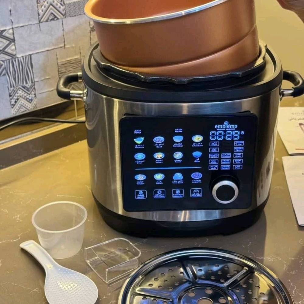 جدر ضغط كهربائي أمبليوم – الإصدار الأحدث | 6 لتر | شاشة آيباد ذكية

إذا تدور على السرعة، الأمان، والنتيجة المضمونة… فهذا الجدر هو خيارك الأول!

🔹 سعة 6 لتر مناسبة للعائلة
🔹 شاشة آيباد لمس للتحكم السهل والواضح
🔹 قدرات ذكية مع عدة برامج طبخ سريعة وجاهزة (رز – مرق – لحم – دجاج – بخار – شوربات وغيرها)
🔹 أحدث إصدار من أمبليوم
🔹 أمان عالي مع صمام ضغط متطور
🔹 ستالنس ستيل داخلي عالي الجودة
🔹 قدرة قوية للطبخ السريع وتوزيع حرارة متساوي
🔹 مؤقت + تحكم كامل بدرجات الحرارة والوقت
🔹 ضمان حقيقي لمدة سنة

✔️ يوفر وقتك
✔️ يحافظ على نكهة الأكل
✔️ مناسب لكل أنواع الطبخ

جاهز للاستخدام ويجيك بكامل ملحقاته الأصلية.