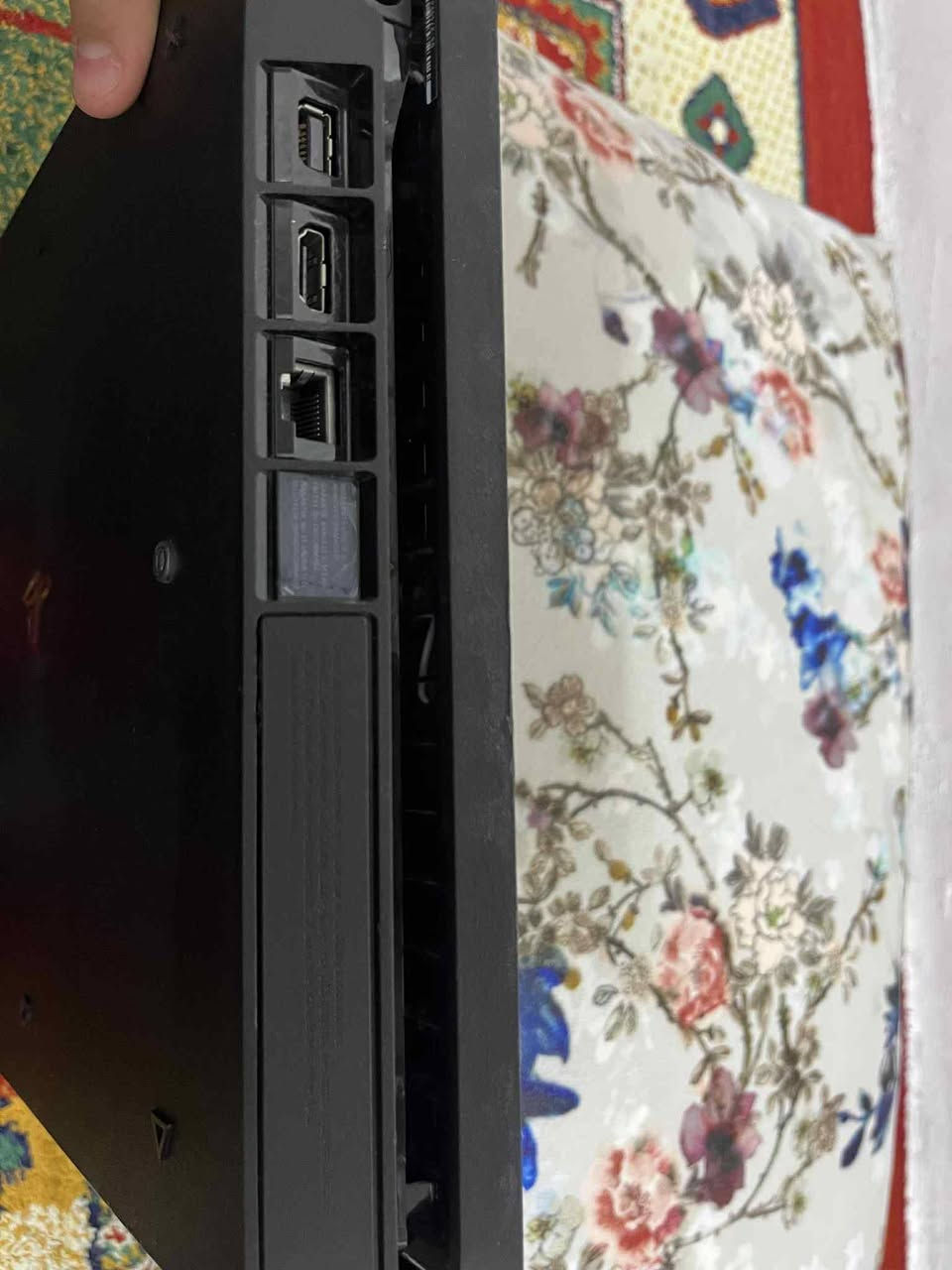 سلام علیکم
بلی فور سلم واحد تیرا ممفتوح ویا دسکین دسک اصلی و دسك تجاری
ویا قرص the crew 2
ویا یوبی اس حجم v850
ویا حساب بیە العاب حساب
fc 25
efootbal
call of duty
سعر:250
رقم موبایل:***********
