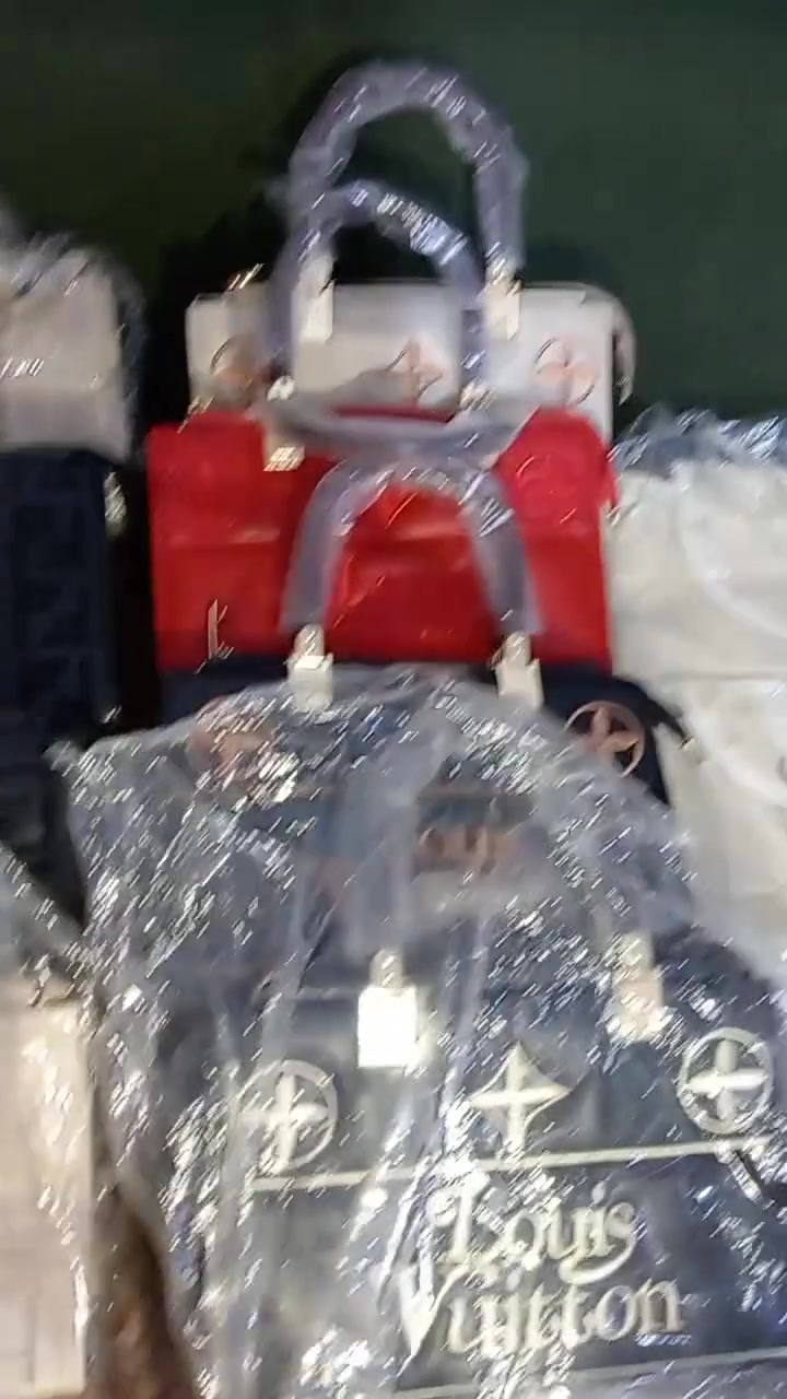 السلا م عليكم عندي جنط جديده شلعه ١١جنطه للبيع سعرهن مناسب


**إذا كنت صاحب هذا الإعلان وتريد حذفه لأي سبب، رجاءا أرسل رسالة إلى الدعم الفني**