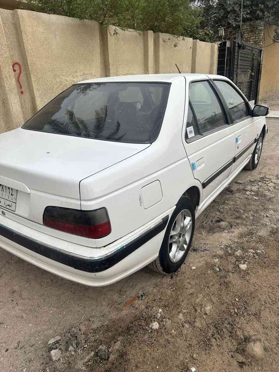 السلام عليكم بيجو بارص مديل 23 اقصاد بعد سنتين وتصير حره رقمه بصره وراعيهه يسوي وكاله والسياره بلبصره بحي الخليج السياره بيه جمالغات امامي وبنيد مبدلات
 ***********
