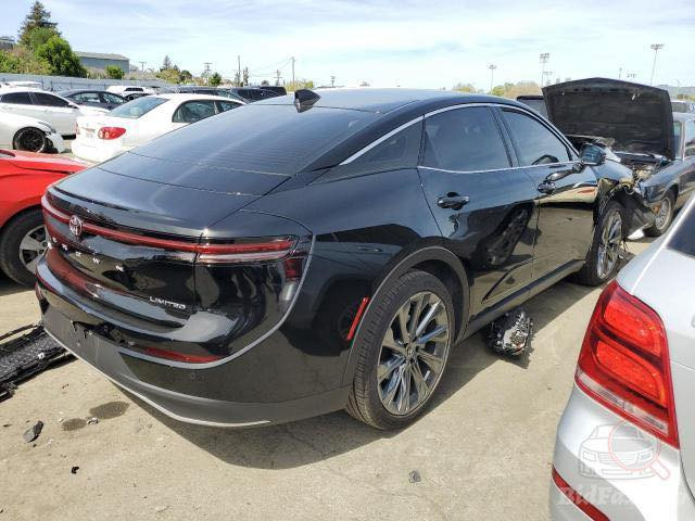 كراون 2023 Limited! 

وارد امريكي بنيد صبغ جاملغين بارد صور حادث بلمنشور بيها طغه جديده بلجاملغ مثل ما موضح هوا نفس الي بي بارد سابقاً 

مواصفات 1/1 بانوراما 

محرك 2500 هايبرد

السيارة ب اسمي رقم بغداد 

فول مواصفات لمتد

ماشية 40 الف 

سقف بانوراما

‏‎لايت 4 عدسات

‏‎شاشة كبيرة + كيجات ديجتال

‏‎سستم صوت JBL + دمام خلفي

‏‎رادار  امامي + مانع تصادم + تحدي مسار

‏‎رادار خلفي + مانع تصادم خلفي

‏‎رادار جوانب + نقطه عمياء

‏‎تحكم مقاعد امامي كهربائي

‏‎مقاعد جلد اسود ملكي  + تبريد كشنات

‏‎شاحن وايرلس

‏‎ميموري كشنات

‏‎ويل 19 إنش 🛞

‏‎فول منافذ TPC + كار بلي 🔋

‏‎ باقي مواصفات الكراون معروفه

السعر 253 قابل للتفاوض 

مكان السياره بغداد حي تونس
***********
