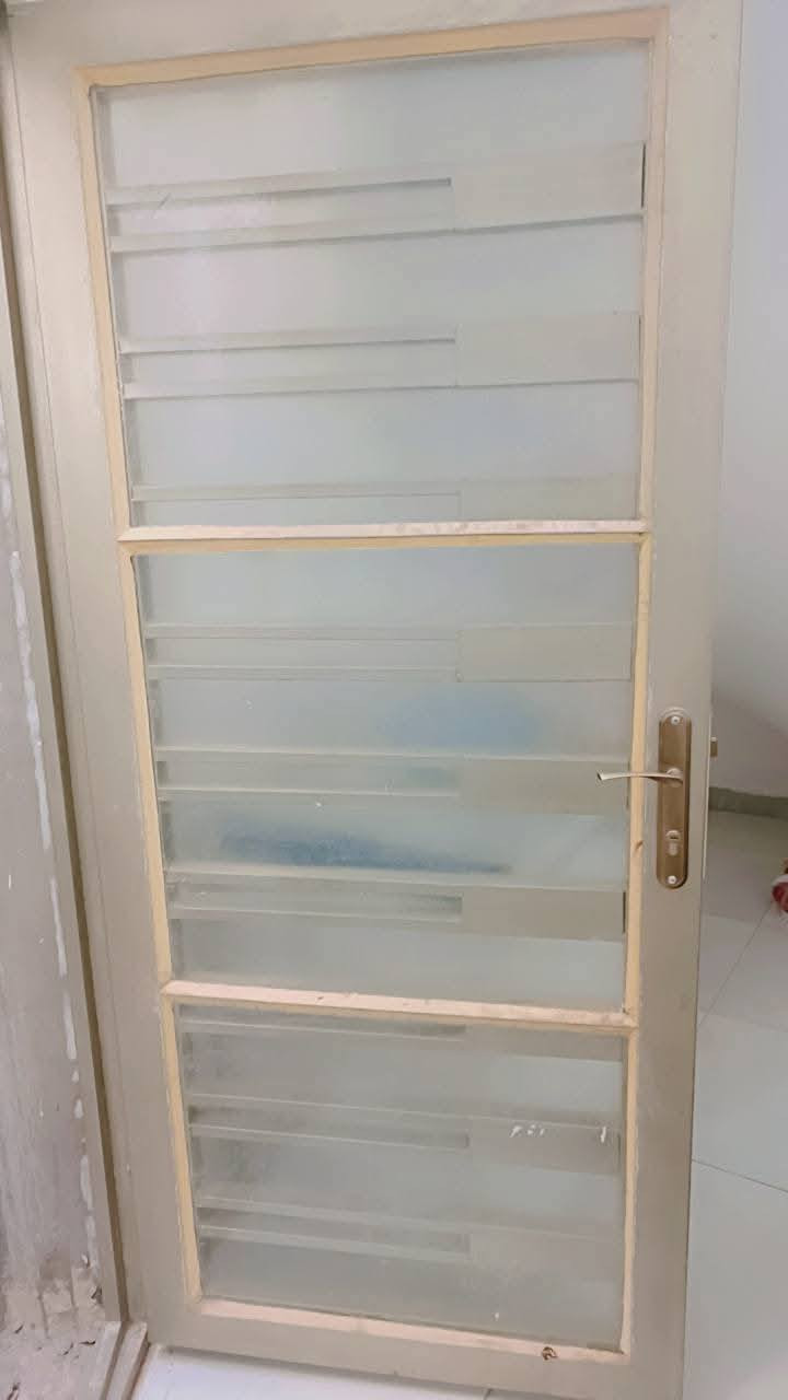 باب بلا جرجوبه استعمل جدا قليل وتسكام كامله من جام وكيلون سعره ٦٥


**إذا كنت صاحب هذا الإعلان وتريد حذفه لأي سبب، رجاءا أرسل رسالة إلى الدعم الفني**