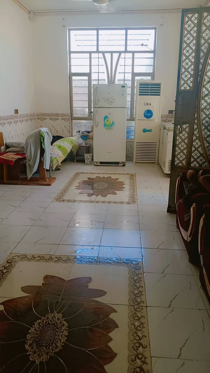 بيت للبيع مساحته ٢٠٠ متر طابو زراعي سند ٢٥ بيت كامل من كلشي. الموقع القاسم البوهيمه قريب مدرسه الضياء قرب حسينيه ذكر الله،.، للتواصل والاستفسار +9647723127318


**إذا كنت صاحب هذا الإعلان وتريد حذفه لأي سبب، رجاءا أرسل رسالة إلى الدعم الفني**