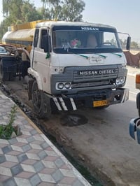 شاحنة • ماكو تفاصيل