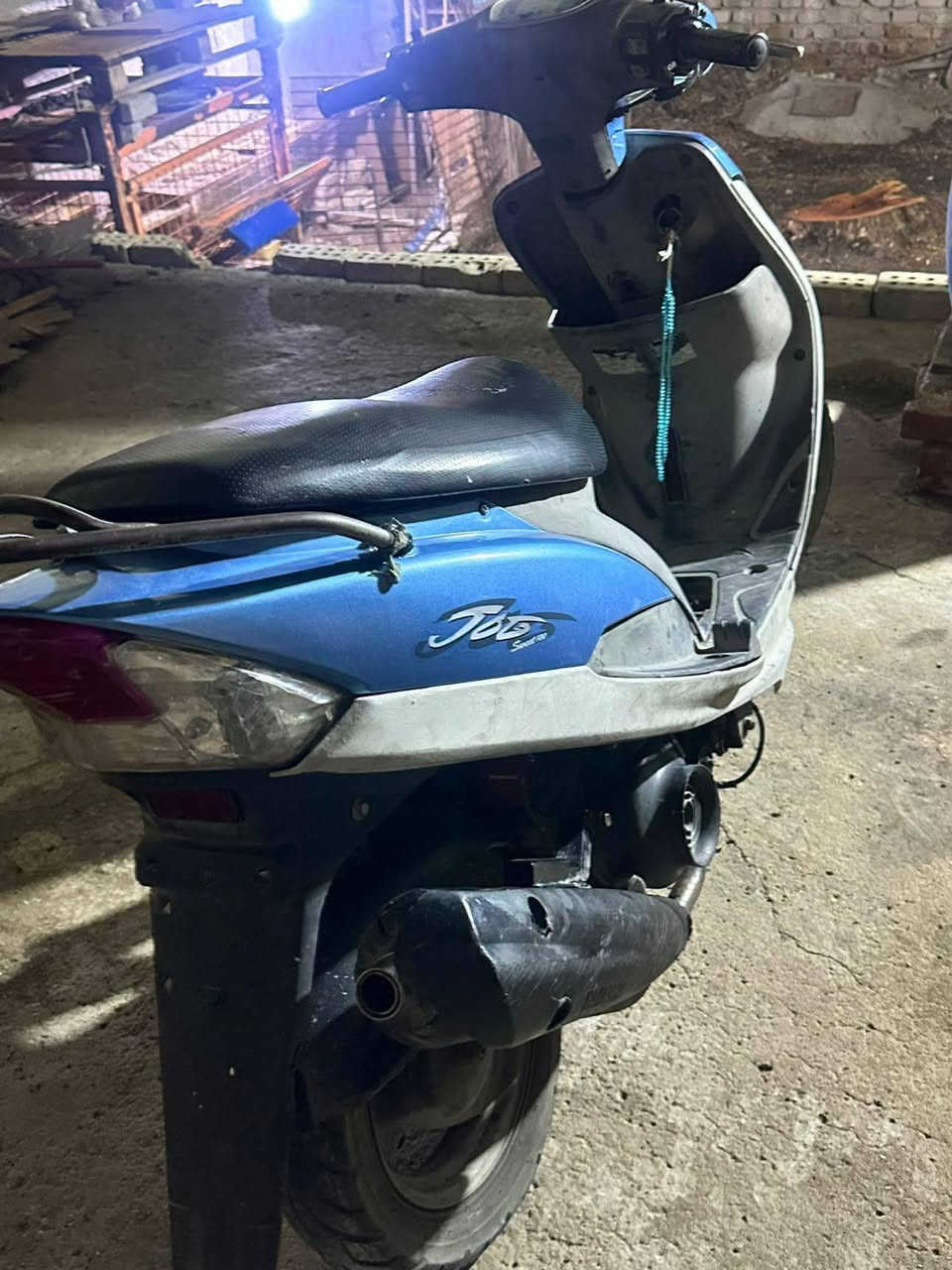 سلام عليكم دراجه للبيع ماكس منغولي 120 الدرجة نضافه  فول شلعه ومعدل سعره 500وبيه مجال لشراي مكاني جسر ديالى القديم الشراي يخابر على هاذه الرقم ***********
