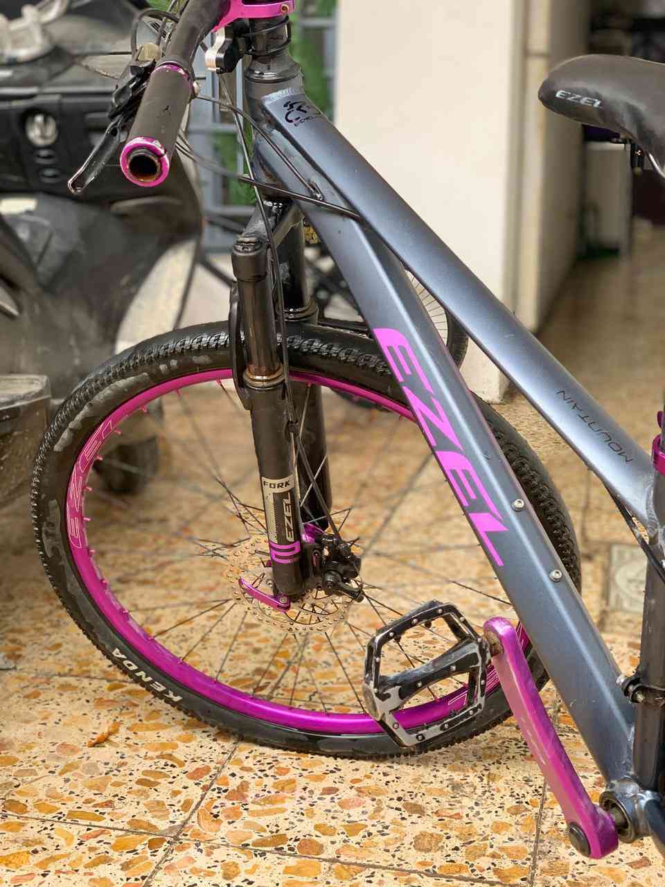 سلام عليكم باسكل برازيلي نضييف كلش باسكل مستخدم شهر واحد سعره ٨٥ بي مجال بسيط مستعجل عنواني بغداد رقم ***********
